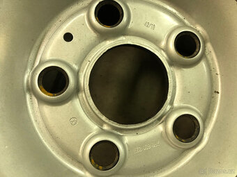 Prodám originál 4x komplet plechová kola 6,5x16 VW T5 T6 - 14