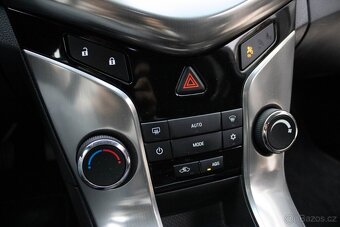 CHEVROLET CRUZE SW 2.0 VCDI 120kW 2013 - 14