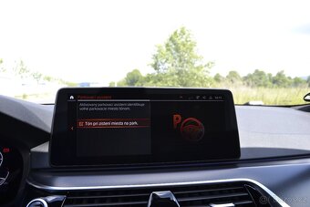 BMW 5 Touring 530d xDrive Mpaket Laser display key panorama - 14