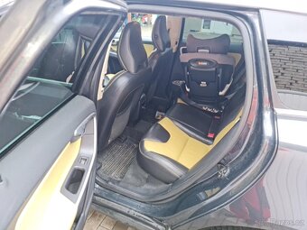 Volvo XC60 2,4 D5 automat Summum 151kw 205 koní r.v. 2010 - 14