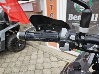 Benelli TRK 502 X, DPH,1x kufr, ABS,ČR, 1. majitel - 14