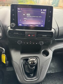 OPEL COMBO LIFE 1.5CDTI 75KW -1.majitel ČR - 14