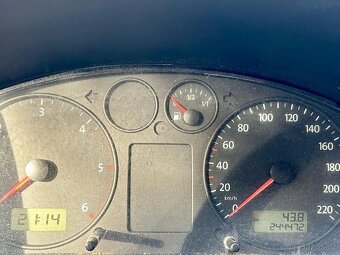 VW TRANSPORTER T5 1.9TDI 62KW TAŽNÝ BEZ KOROZE - 14