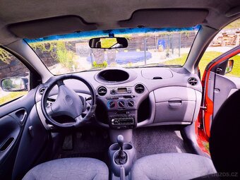 Prodám Toyota Yaris, 1.0, r.v.1999 - 14