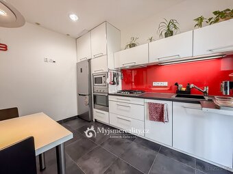 Pronájem cihlový byt s terasou 2+1, 60 m2 - ul. Loucká - Zno - 14
