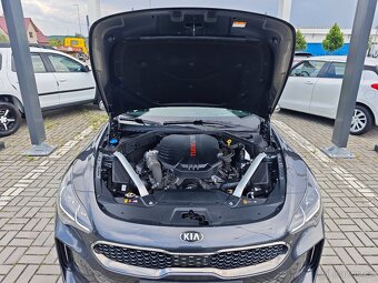Stinger 4x4 GT V6 3.3T-GDI 8AT 269kW - 14