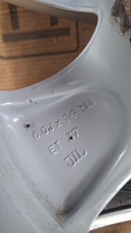 Alu kola Škoda 14" 5x100 letní pneu 185/60 R14 5-6mm Fabia - 14