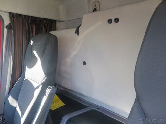 DAF LF 260 SCHLAD. SKŘÍN LAMBERT. MAN.12T - 14