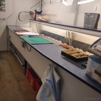 Pojízdná prodejna - 14