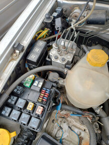 Opel FRONTERA 2,2DTI 16V 2002 LIMITED 4x4 DILY - 14