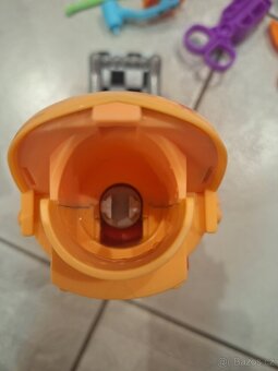 Bláznivé kadeřnictví - modelína - 14