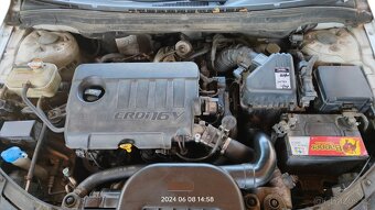 Hyundai i30 FD kombi, 1.6 CRDI 85kw, 2010 - 14