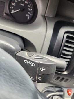 Renault Trafic 2.0 DCi 115 PS Long 2009 klima, 2x klíč - 14