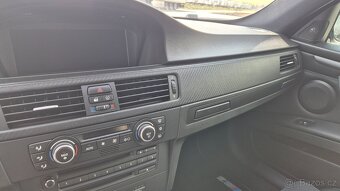 BMW M3 E92 manuál, V8 - 14