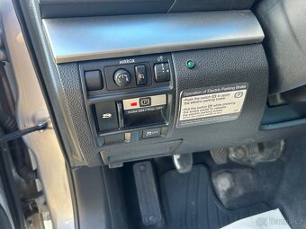 Subaru Legacy Outback 2.0D 110KW - 14
