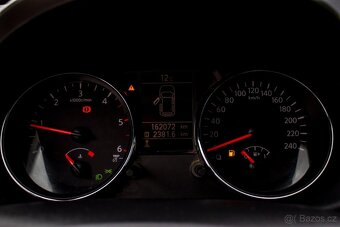 Nissan Qashqai 1.6 dCi Tekna 4x4 2014 - 14