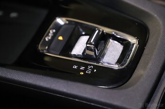 Škoda Octavia 4 Combi TDI 4x4 DSG Scout - záruka Autodraft - 14