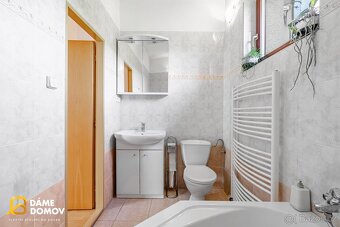 Prodej rodinného domu 5+1 (220 m2) s pozemkem 572 m2 - Luhač - 14