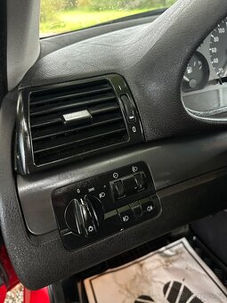 Bmw 320i touring - 14