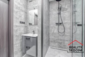 Pronájem nově zrekonstruovaného bytu 3+1 s lodžií, 72 m2, ul - 14