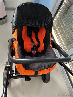 Kočárek s příslušenstvím - 14