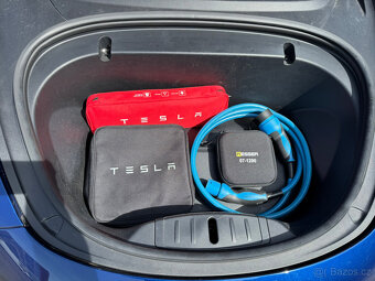 Tesla Model 3 Long Range AWD model 2020 - 14