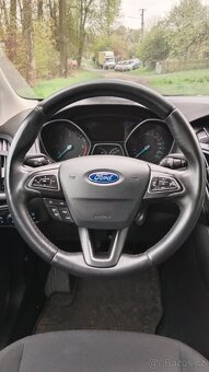 Ford Focus 1.5TDCi 88kW, 3/2017, NAVIGACE, VYHŘ.ČELNÍ OKNO - 14