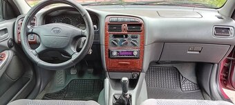 Toyota avensis 2.0 benzín R.v.1998 - 14