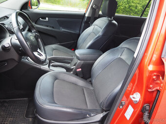 Kia Sportage 2.0 CRDI AUTOMAT, vyhř. sedadla, 4x4, ČR - 14