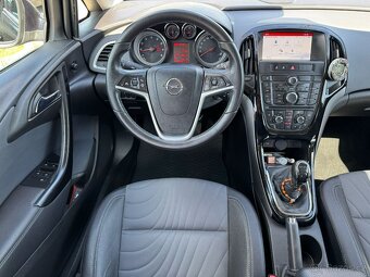 Opel Astra 1.4 Turbo 140k Smile - 14