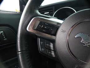 Ford Mustang, 2.3 TURBO - po velkém servisu, původ USA - 14