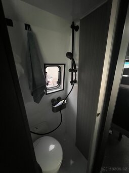 Prodám obytné auto - 14