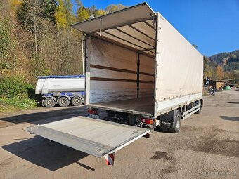 Iveco EuroCargo 140-280 Plachta, Hydraulické čelo, 14 tun - 14