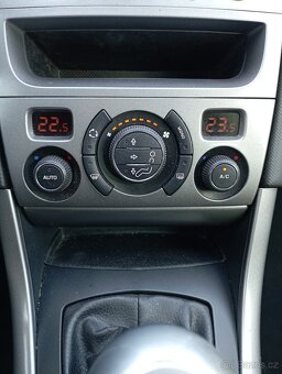 Peugeot 308, 1,6HDi, 80kW, tažné - 14