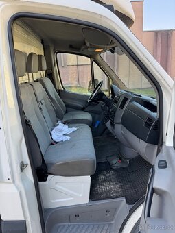 Volkswagen Crafter - 14