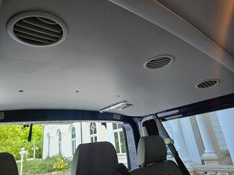 VW T5 2.0 TDI 132 kW DSG r.v. 2010, 7 míst, NOVÝ MOTOR - 14
