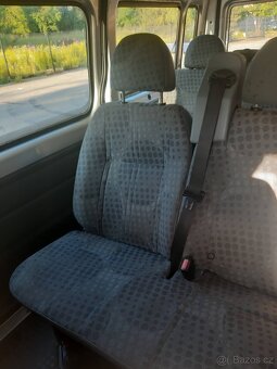 Ford Transit 2.2d  9 míst - 14