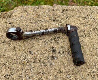 Jawa 250 350 perak, kyvacka, Ogar, ČZ - dily - 14