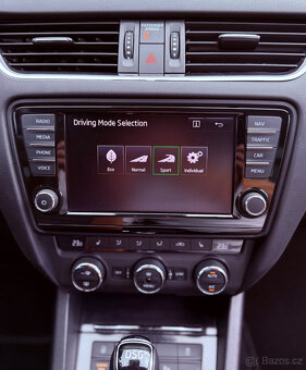 Škoda Octavia, 2.0TDI,135kw,DSG,RS - 14