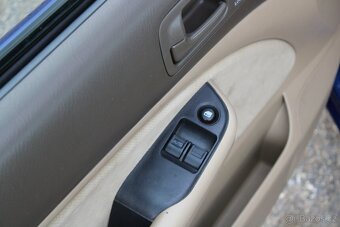 Honda Civic, 1,7VTEC AUTOMAT, BEZ KOROZE, r.v. 2004 - 14