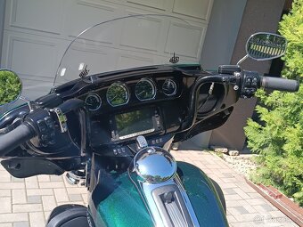 Harley Davidson Electra Glide 2015 - 14