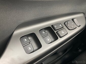 HYUNDAI KONA STYLE 64 kWh ROK 2020 SOH 100% - 14