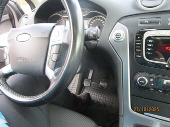 Ford Mondeo 1,6  benzín 118Kw - 14