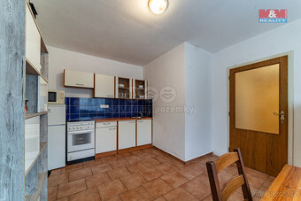 Prodej rodinného domu, 414 m², Kostelec - 14