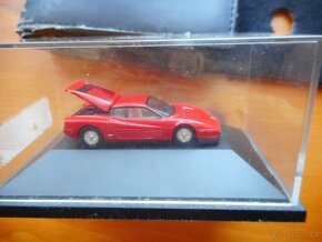 Model auta Ferrari - 14