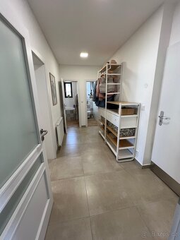 Prodej dvougeneračního domu - 14