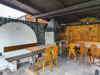 Prodej chaty/chalupy 128m² s pozemkem 688m² a garáží - 14