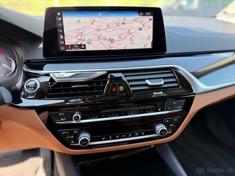 BMW 530d xDrive g31 Sport Line - 14