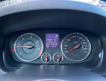 Renault Laguna GrandTour 2.0dCi 127kw - 14