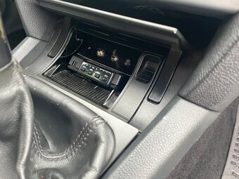 Škoda Octavia 2 RS 2.0 TFSI žlutá - 14